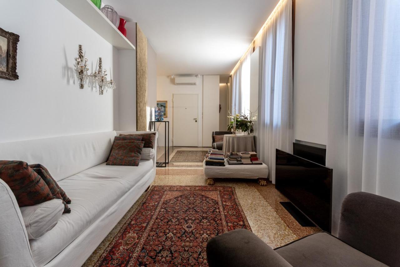 Suite Vivaldi Venice Exterior photo
